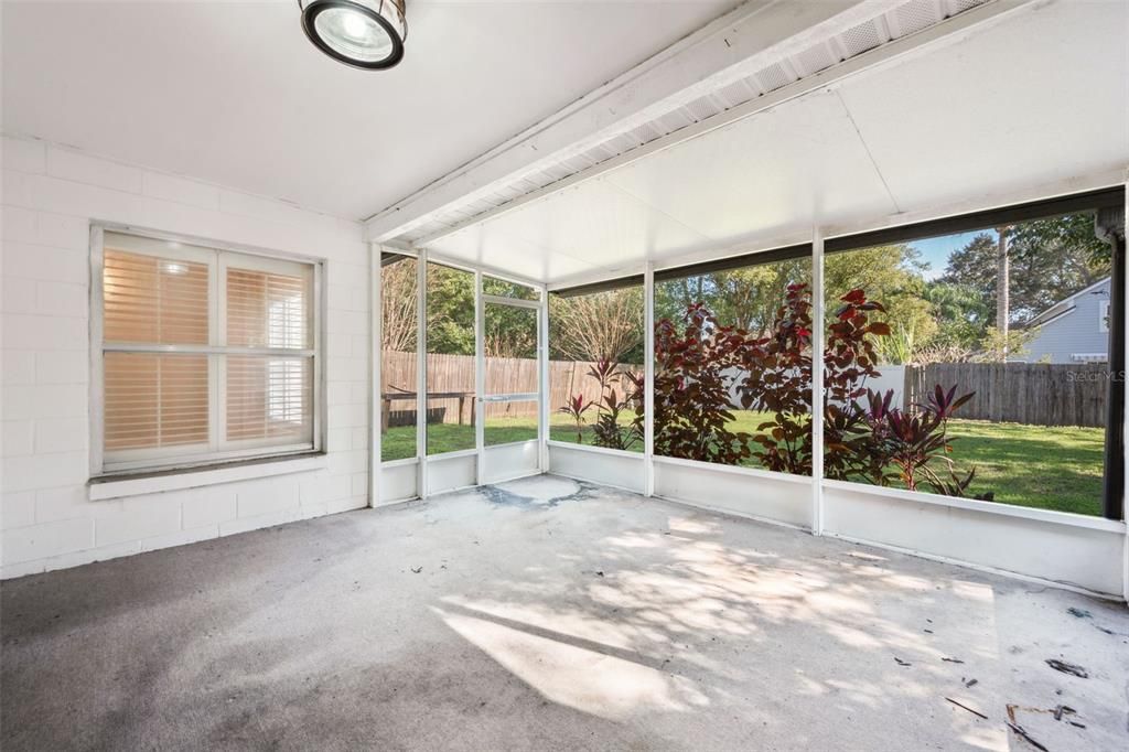 En Venta: $350,000 (2 camas, 2 baños, 1091 Pies cuadrados)