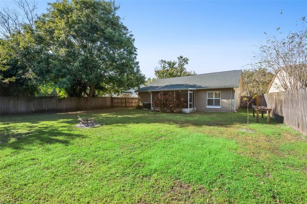 En Venta: $350,000 (2 camas, 2 baños, 1091 Pies cuadrados)