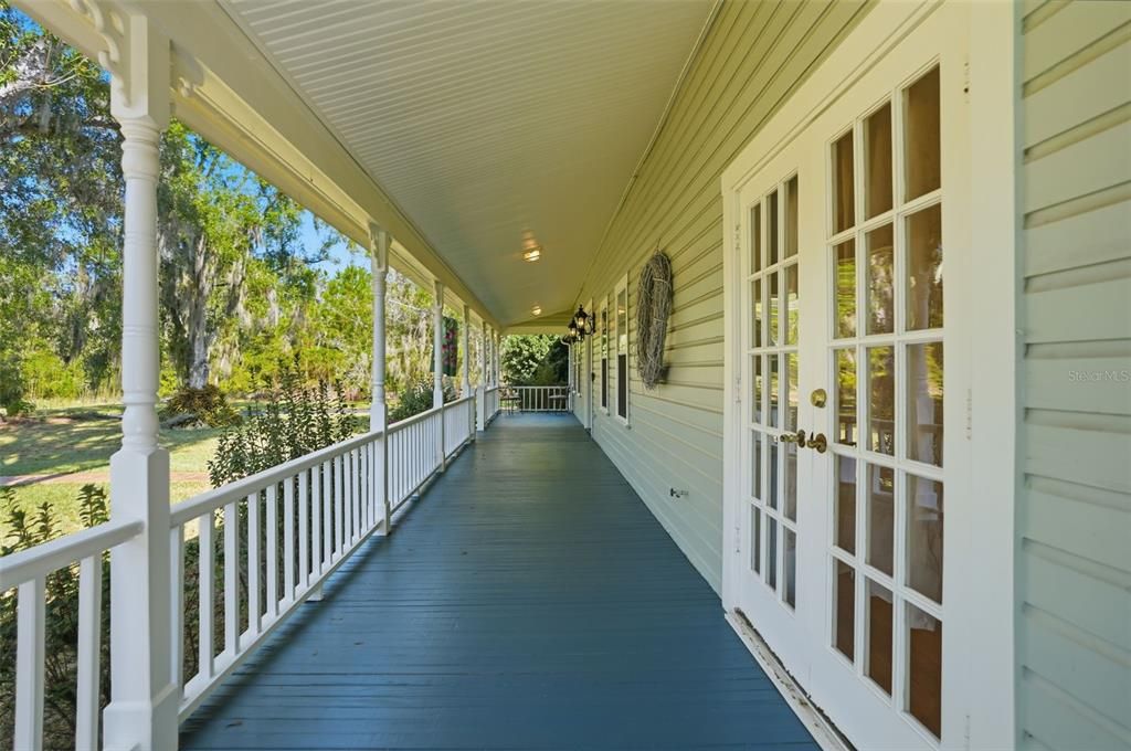 En Venta: $1,200,000 (4 camas, 2 baños, 3086 Pies cuadrados)