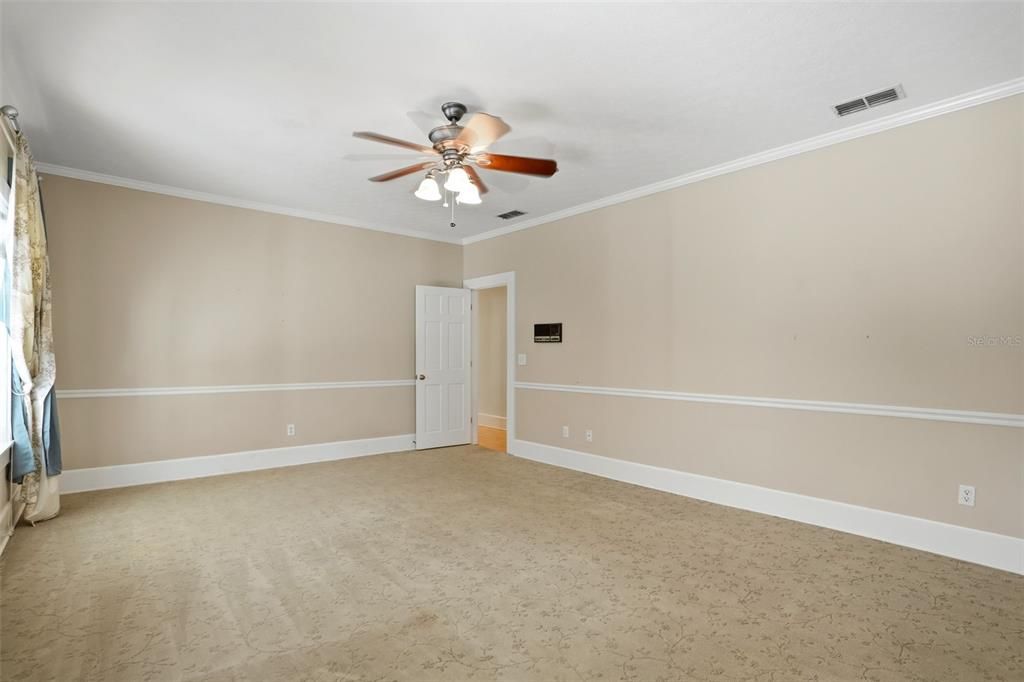 En Venta: $1,200,000 (4 camas, 2 baños, 3086 Pies cuadrados)