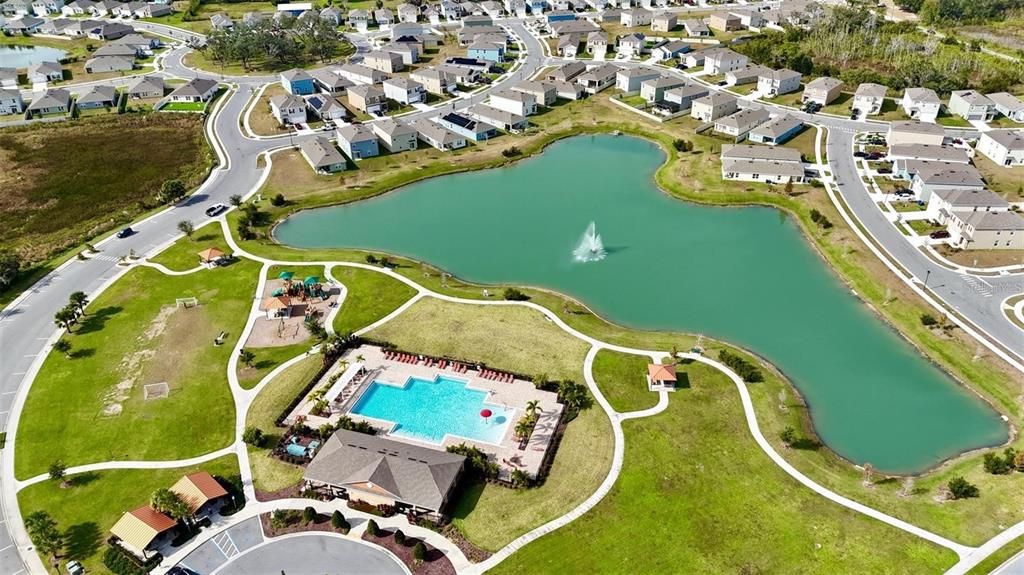 For Rent: $2,900 (5 beds, 3 baths, 2696 Square Feet)