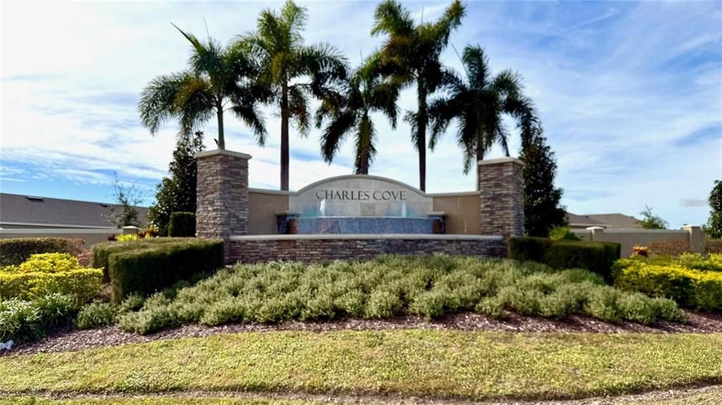 For Rent: $2,900 (5 beds, 3 baths, 2696 Square Feet)