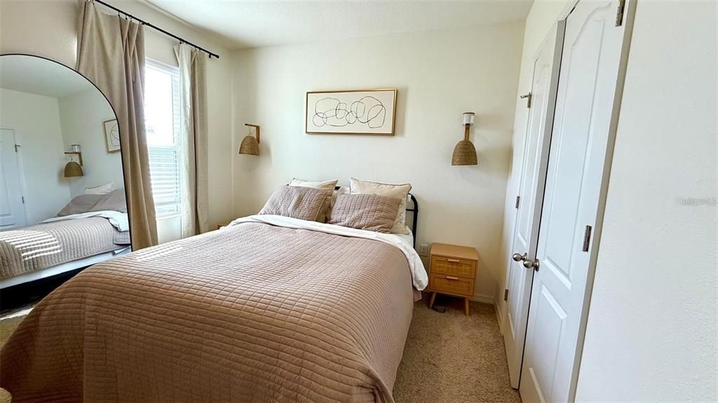 For Rent: $2,900 (5 beds, 3 baths, 2696 Square Feet)