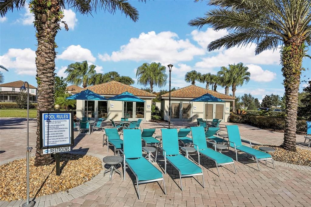 待售: $798,000 (8 贝兹, 5 浴室, 4370 平方英尺)