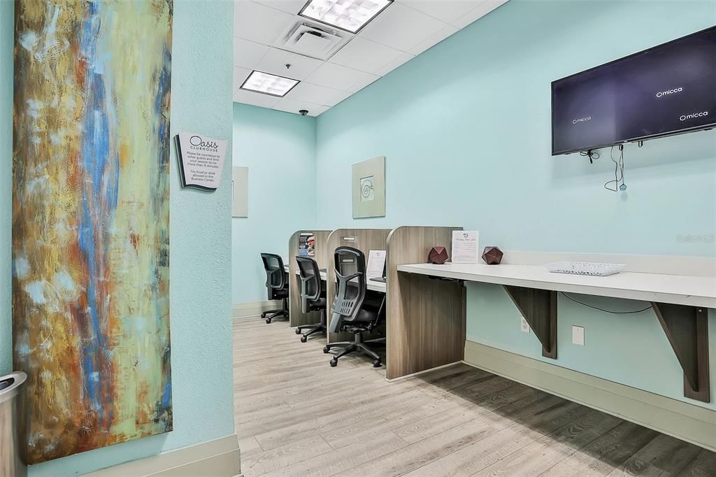 待售: $798,000 (8 贝兹, 5 浴室, 4370 平方英尺)