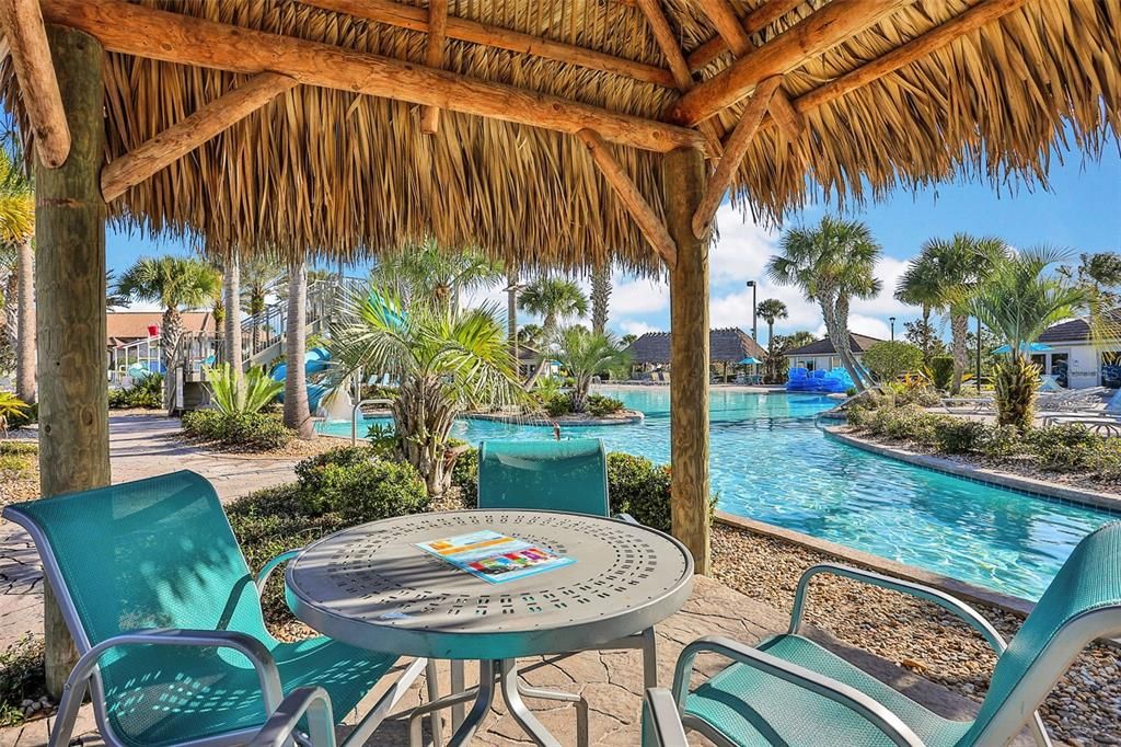 待售: $798,000 (8 贝兹, 5 浴室, 4370 平方英尺)