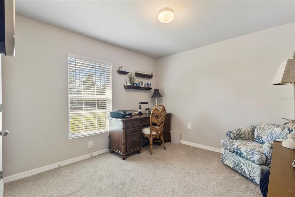 En Venta: $324,900 (4 camas, 2 baños, 1499 Pies cuadrados)