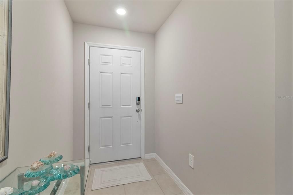 En Venta: $324,900 (4 camas, 2 baños, 1499 Pies cuadrados)