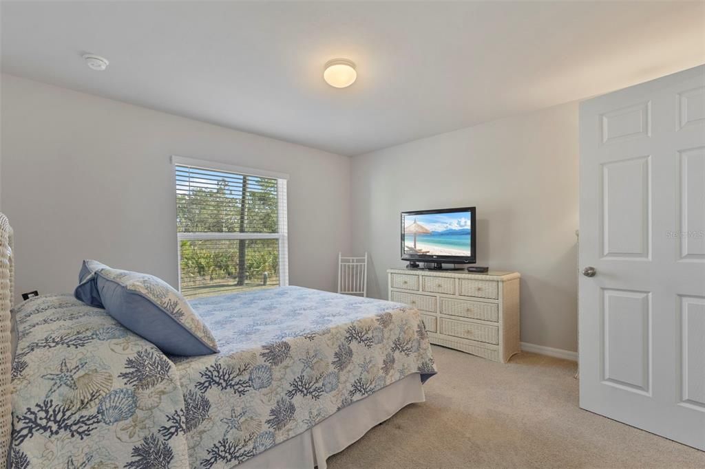 En Venta: $324,900 (4 camas, 2 baños, 1499 Pies cuadrados)