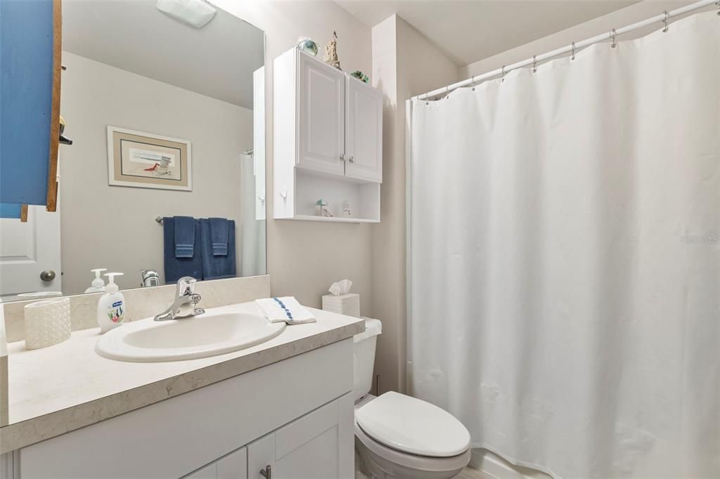 En Venta: $324,900 (4 camas, 2 baños, 1499 Pies cuadrados)