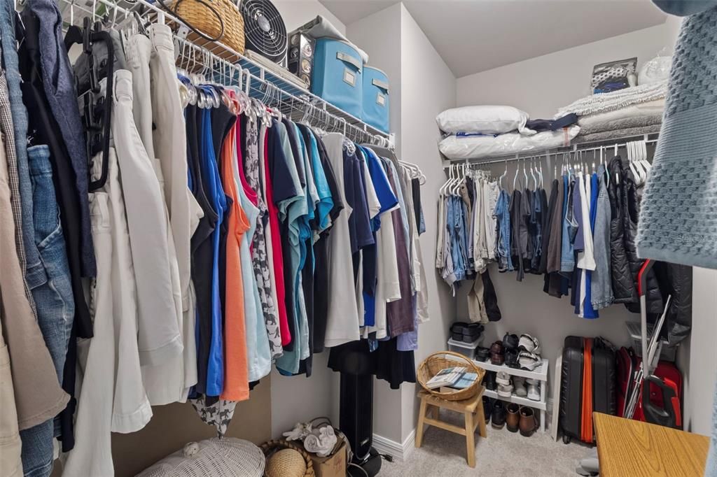 En Venta: $324,900 (4 camas, 2 baños, 1499 Pies cuadrados)