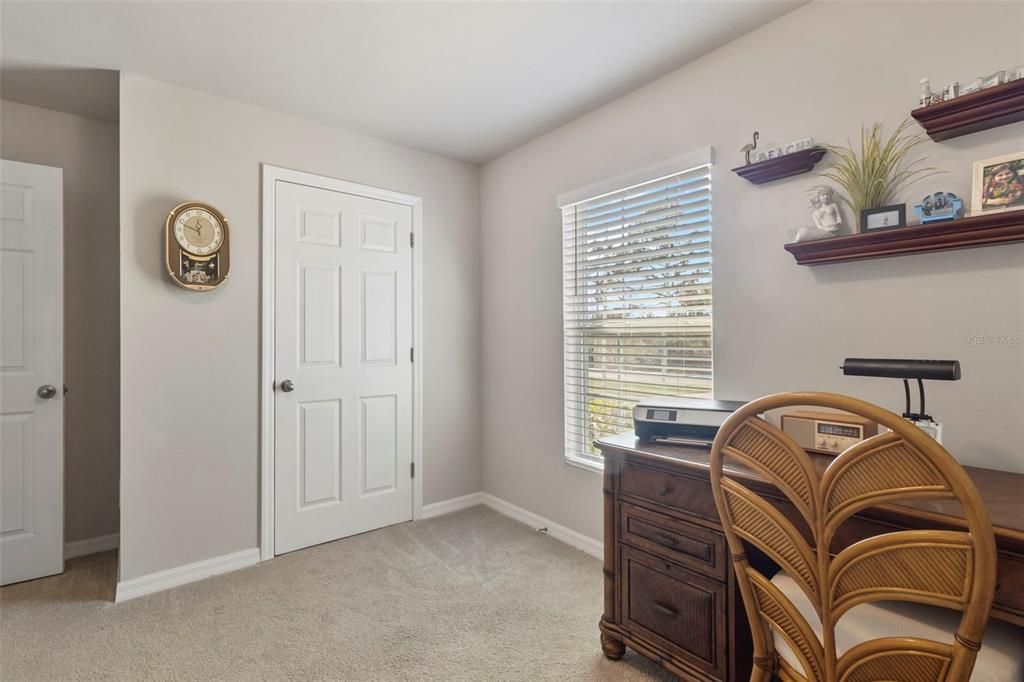 En Venta: $324,900 (4 camas, 2 baños, 1499 Pies cuadrados)