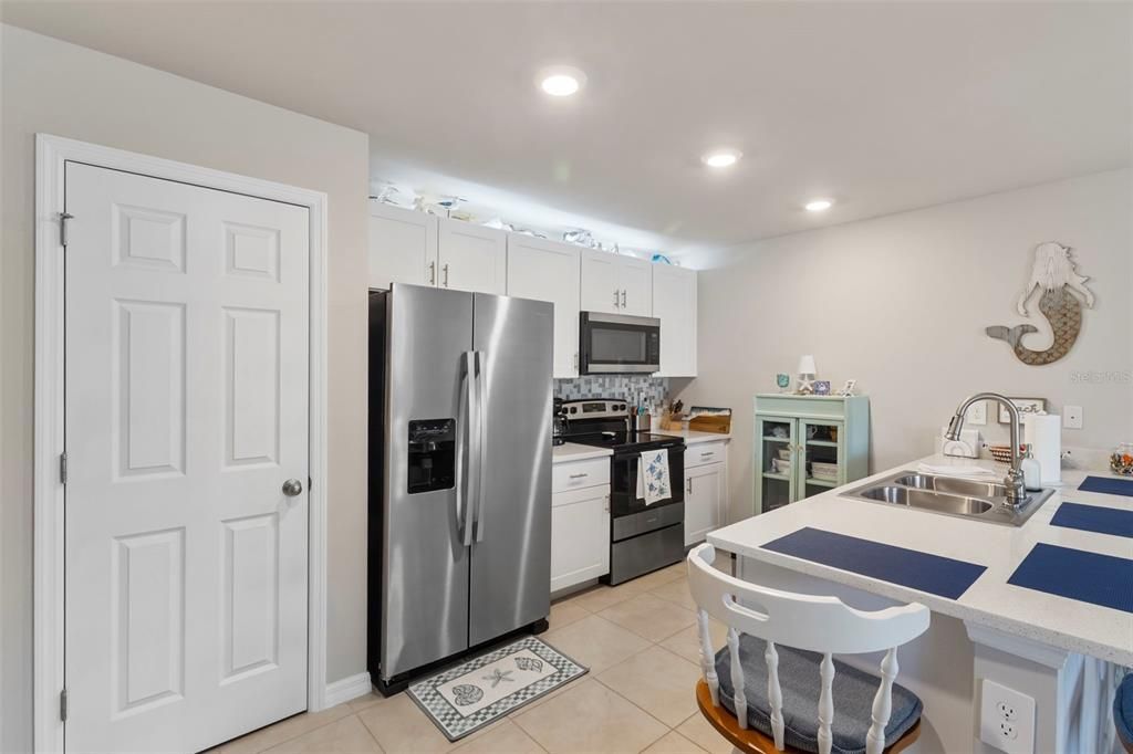 En Venta: $324,900 (4 camas, 2 baños, 1499 Pies cuadrados)