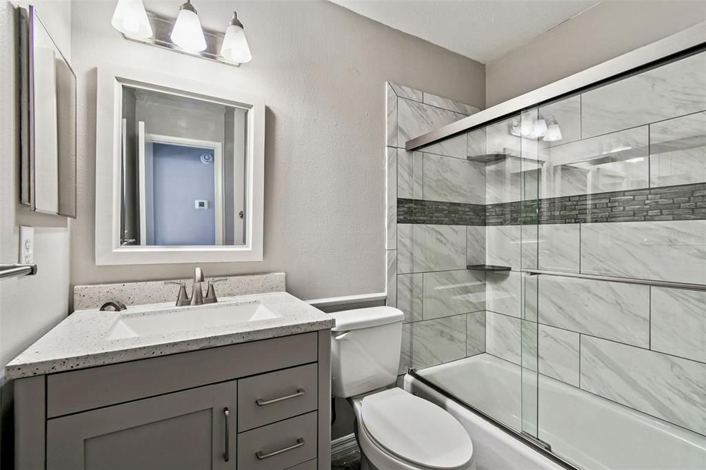 For Sale: $359,900 (4 beds, 2 baths, 1461 Square Feet)