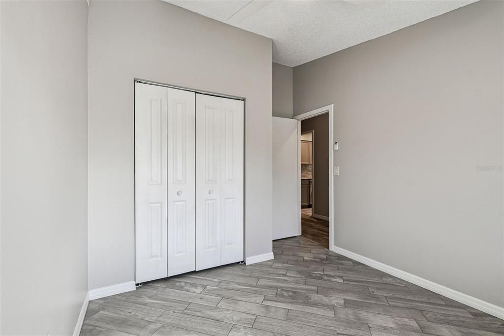 For Sale: $359,900 (4 beds, 2 baths, 1461 Square Feet)