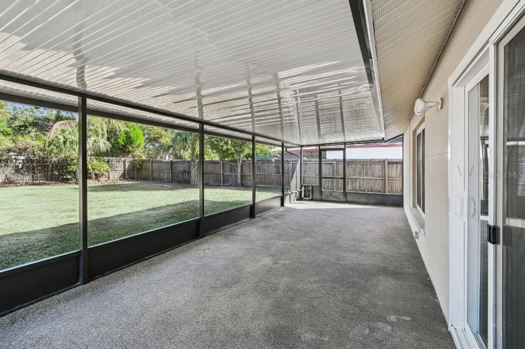 For Sale: $359,900 (4 beds, 2 baths, 1461 Square Feet)