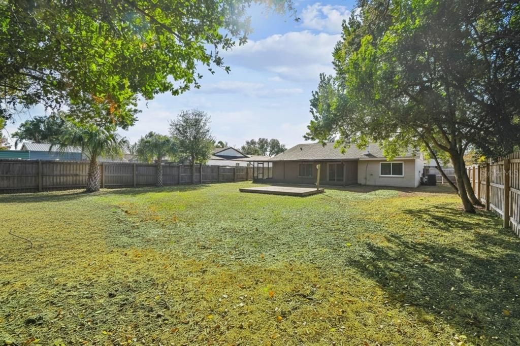 For Sale: $359,900 (4 beds, 2 baths, 1461 Square Feet)