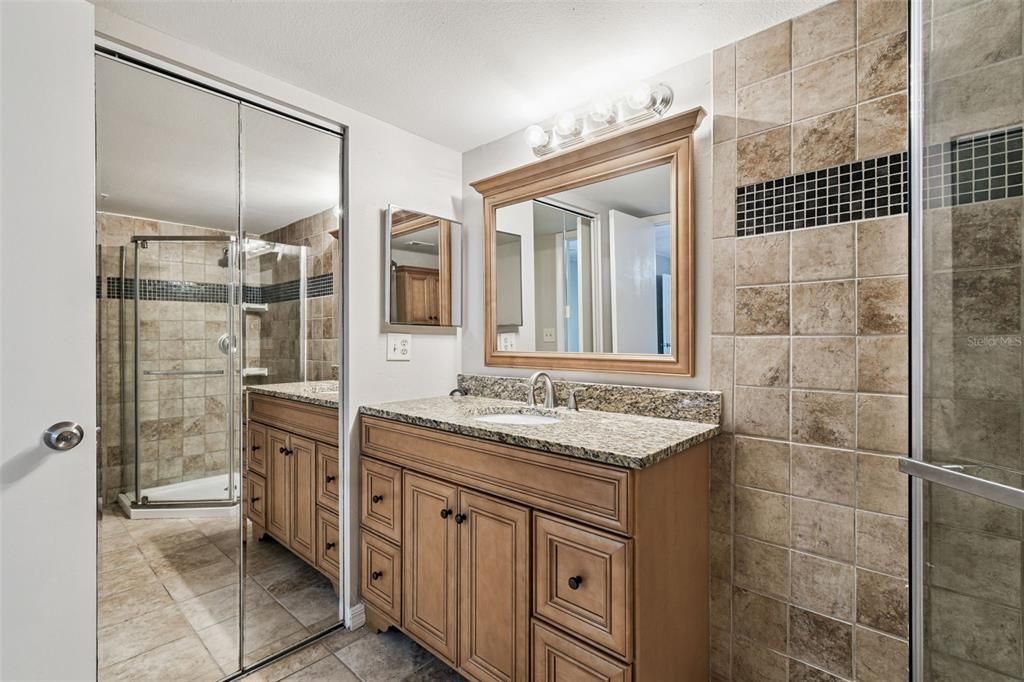 For Sale: $359,900 (4 beds, 2 baths, 1461 Square Feet)