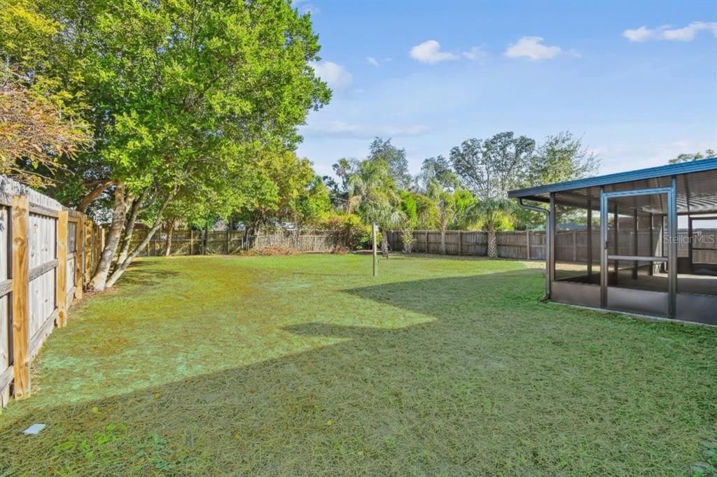 For Sale: $359,900 (4 beds, 2 baths, 1461 Square Feet)