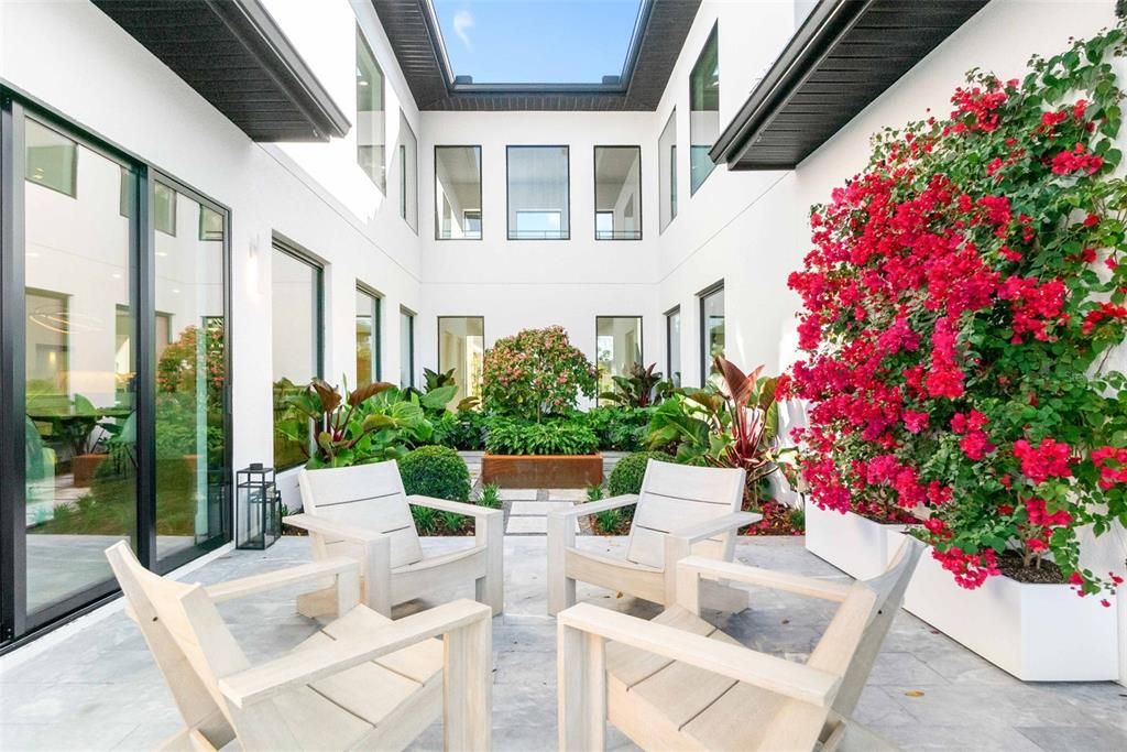 待售: $2,799,000 (4 贝兹, 4 浴室, 4624 平方英尺)