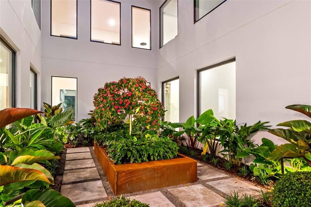 待售: $2,799,000 (4 贝兹, 4 浴室, 4624 平方英尺)