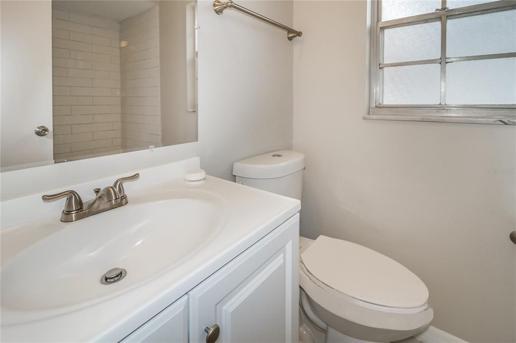 出租: $2,620 (4 贝兹, 2 浴室, 1892 平方英尺)