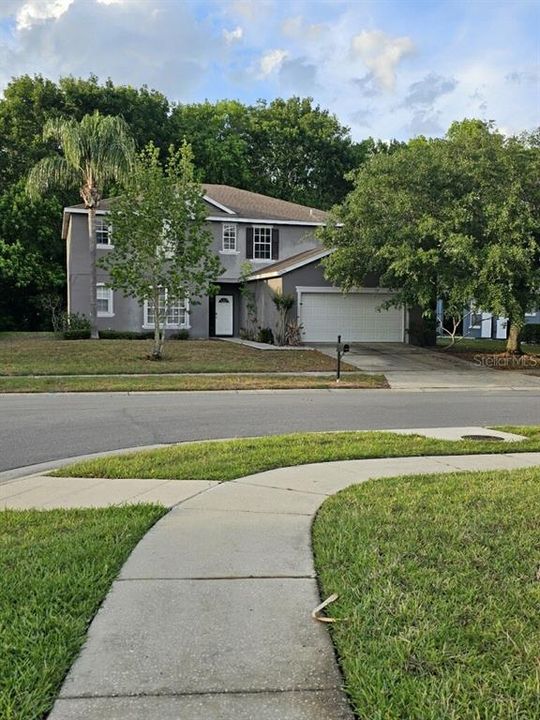 For Sale: $780,000 (5 beds, 4 baths, 3512 Square Feet)