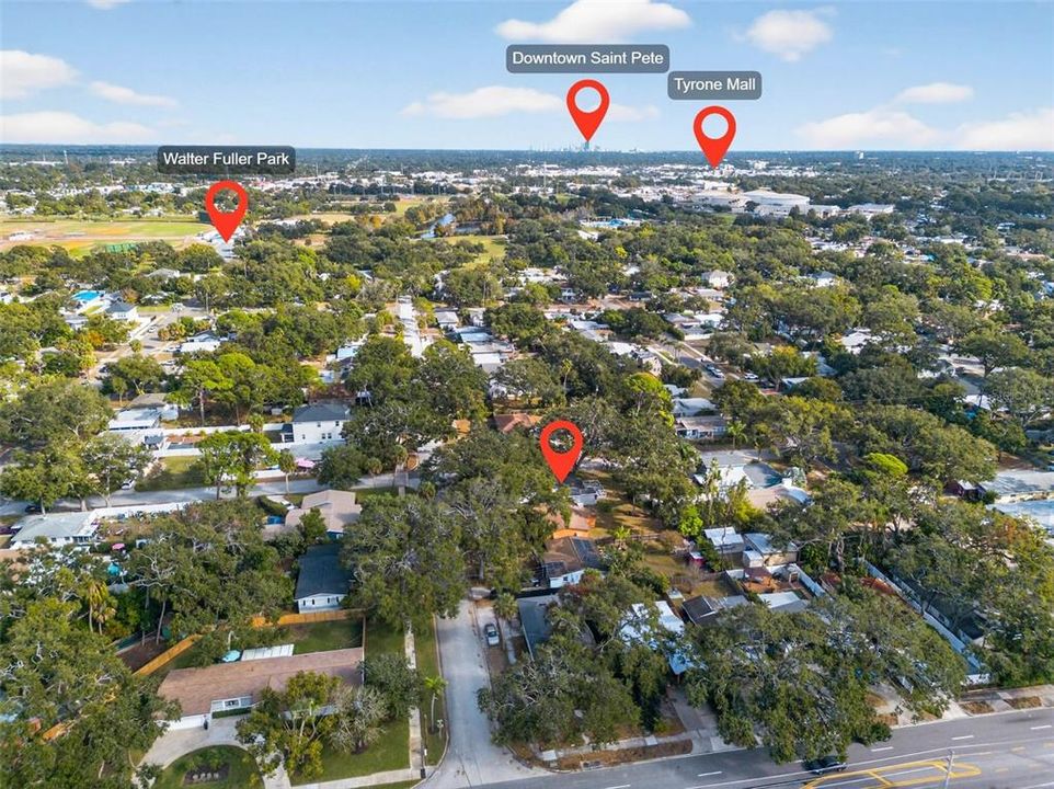 На продажу: $375,000 (2 спален, 2 ванн, 1100 Квадратных фут)