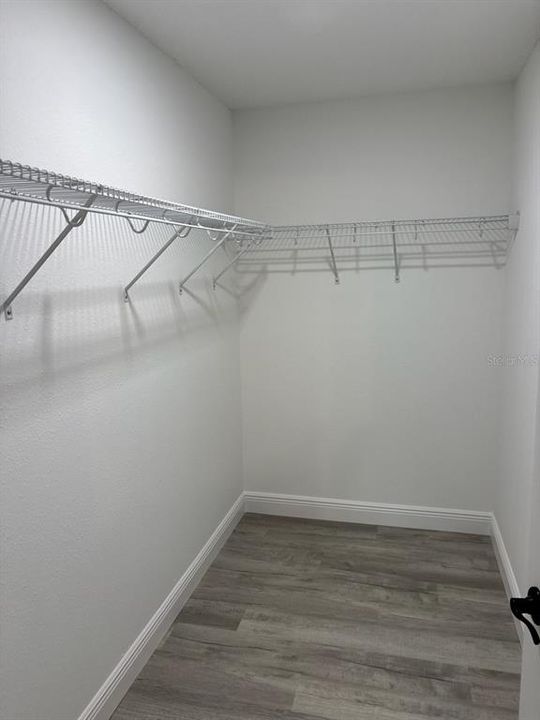 For Sale: $234,900 (3 beds, 2 baths, 1405 Square Feet)