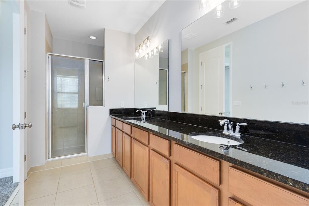 En Venta: $419,999 (3 camas, 2 baños, 1619 Pies cuadrados)