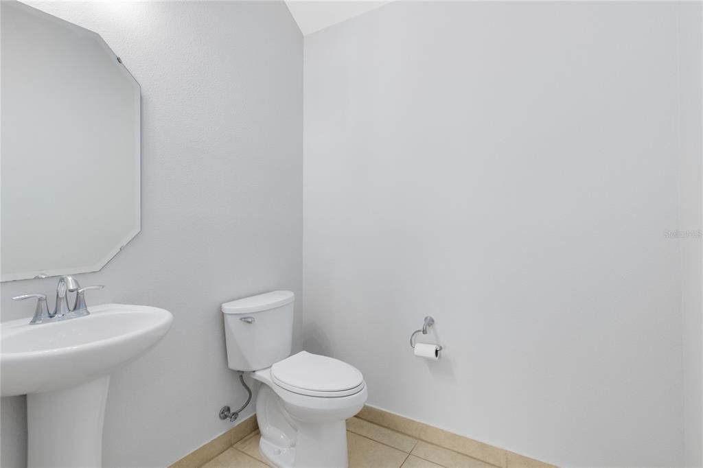 En Venta: $419,999 (3 camas, 2 baños, 1619 Pies cuadrados)