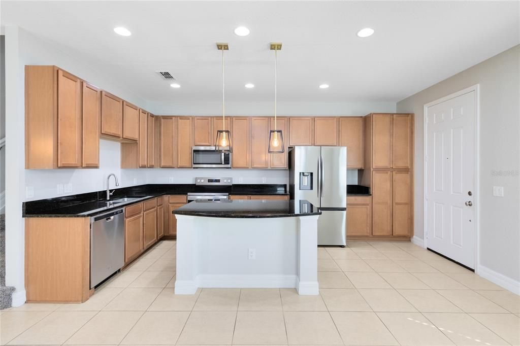 En Venta: $419,999 (3 camas, 2 baños, 1619 Pies cuadrados)