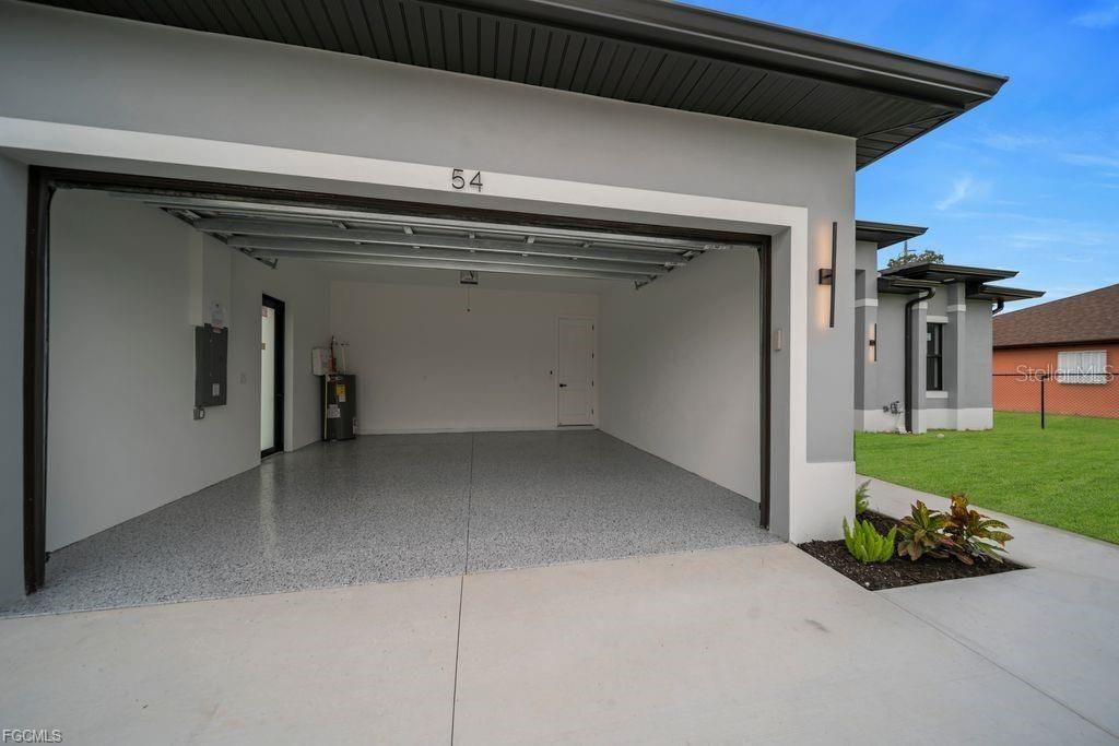 En Venta: $379,000 (4 camas, 2 baños, 1671 Pies cuadrados)