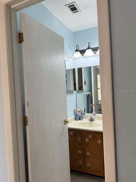 待售: $169,900 (2 贝兹, 2 浴室, 1122 平方英尺)