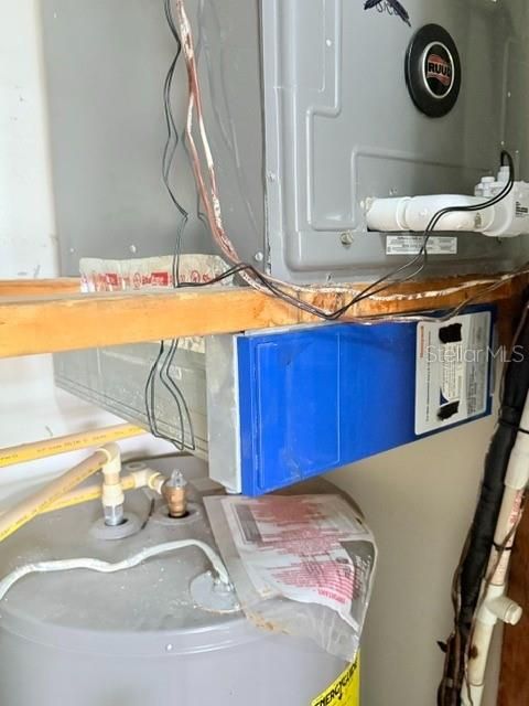 待售: $169,900 (2 贝兹, 2 浴室, 1122 平方英尺)