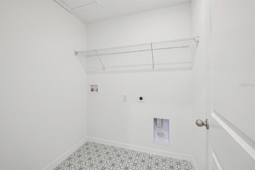 待售: $479,990 (3 贝兹, 2 浴室, 1675 平方英尺)