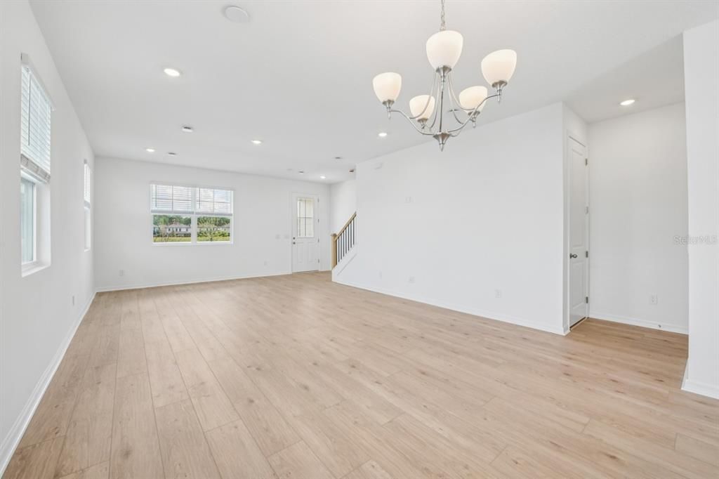 待售: $479,990 (3 贝兹, 2 浴室, 1675 平方英尺)