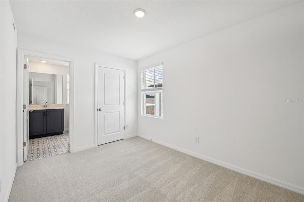 待售: $479,990 (3 贝兹, 2 浴室, 1675 平方英尺)