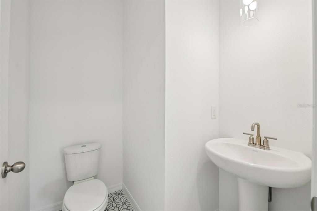 待售: $479,990 (3 贝兹, 2 浴室, 1675 平方英尺)