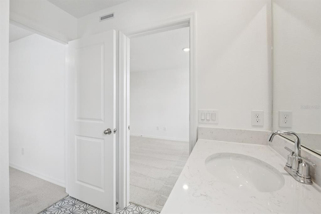 待售: $479,990 (3 贝兹, 2 浴室, 1675 平方英尺)