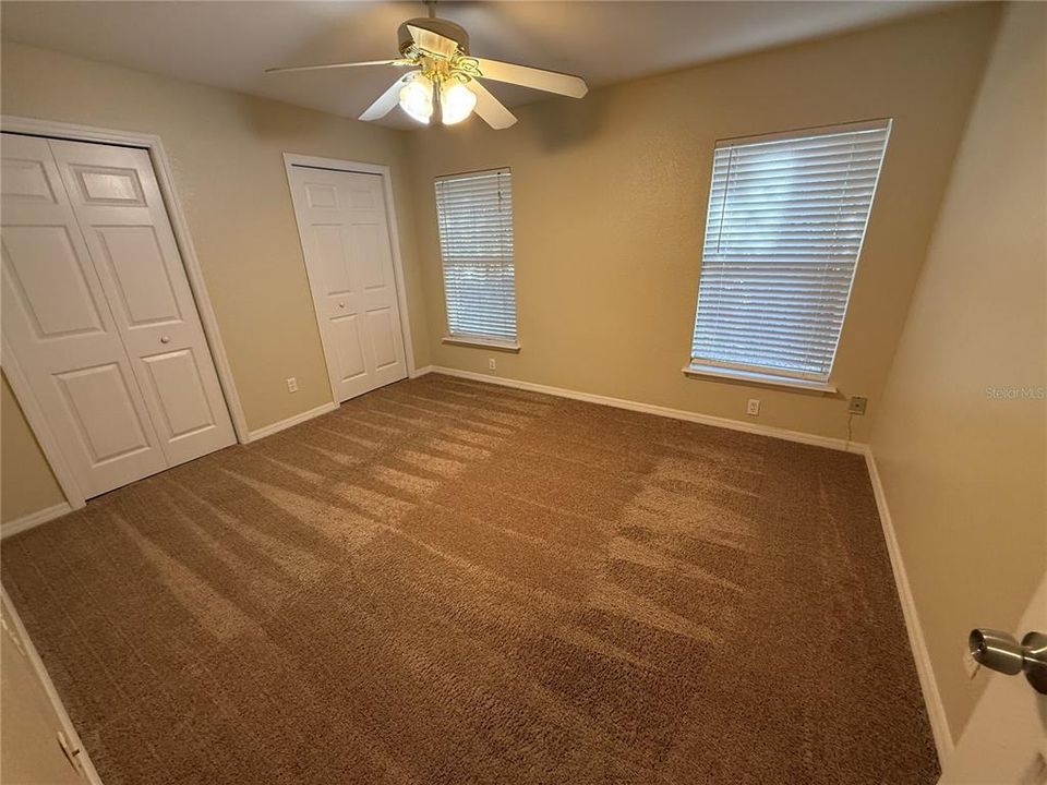 For Sale: $239,000 (3 beds, 2 baths, 1594 Square Feet)