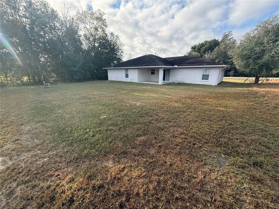 For Sale: $239,000 (3 beds, 2 baths, 1594 Square Feet)