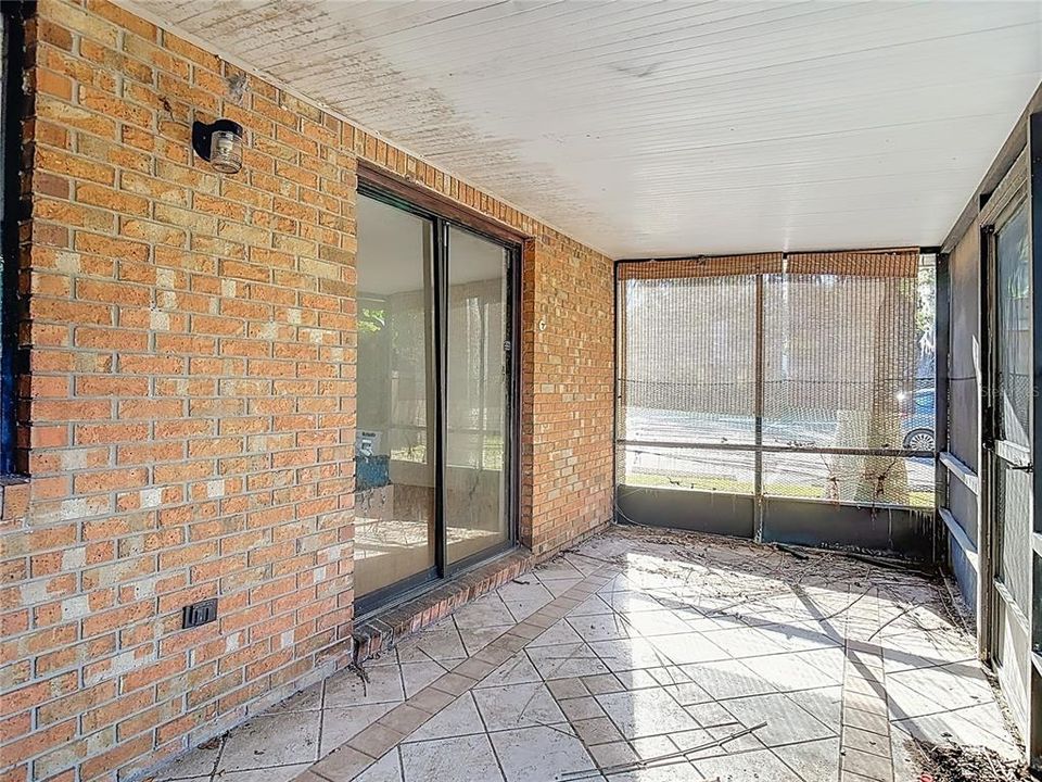 На продажу: $175,000 (3 спален, 2 ванн, 1081 Квадратных фут)