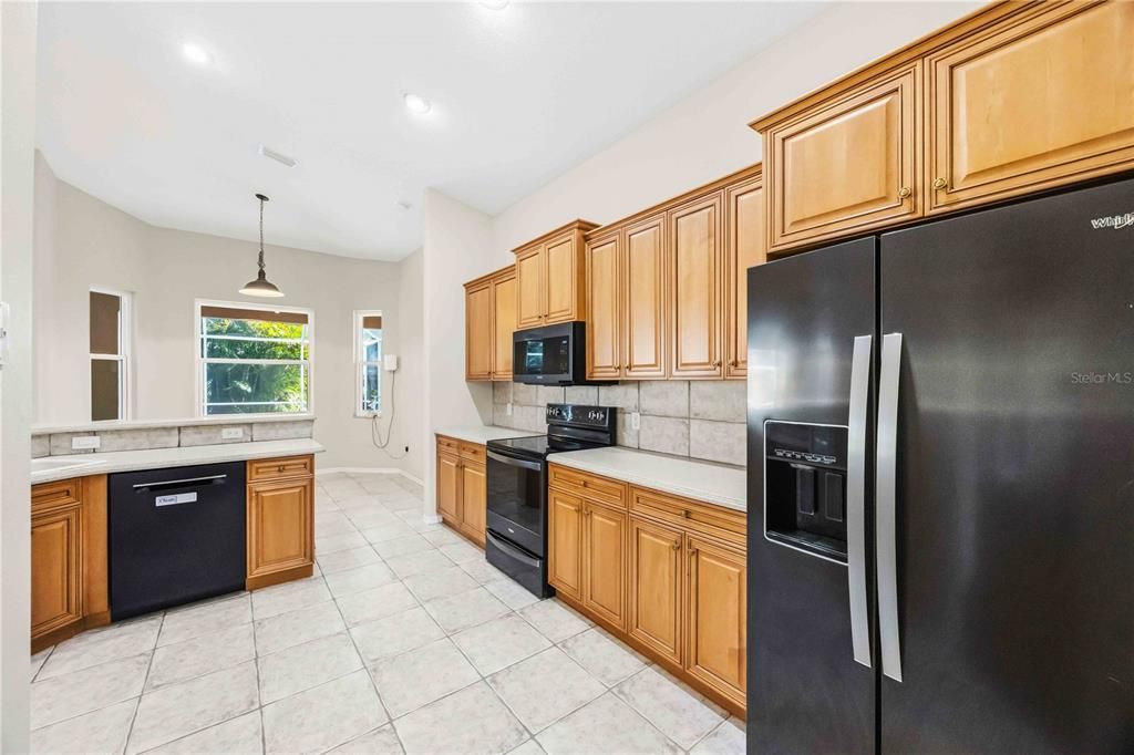 For Sale: $659,000 (3 beds, 2 baths, 2177 Square Feet)