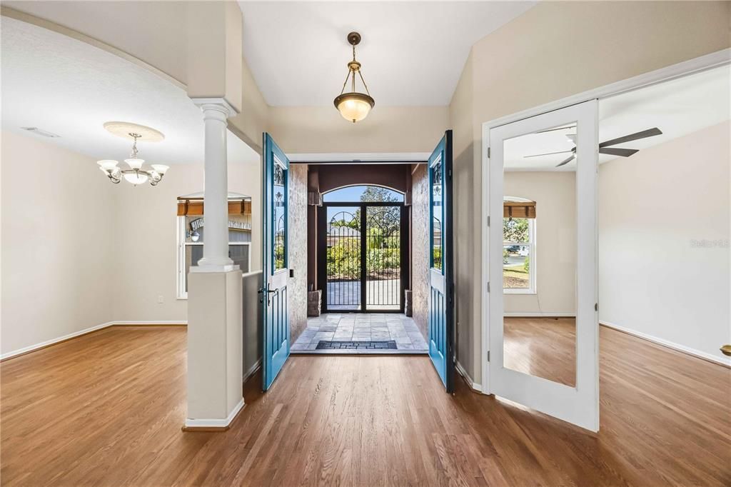 For Sale: $659,000 (3 beds, 2 baths, 2177 Square Feet)