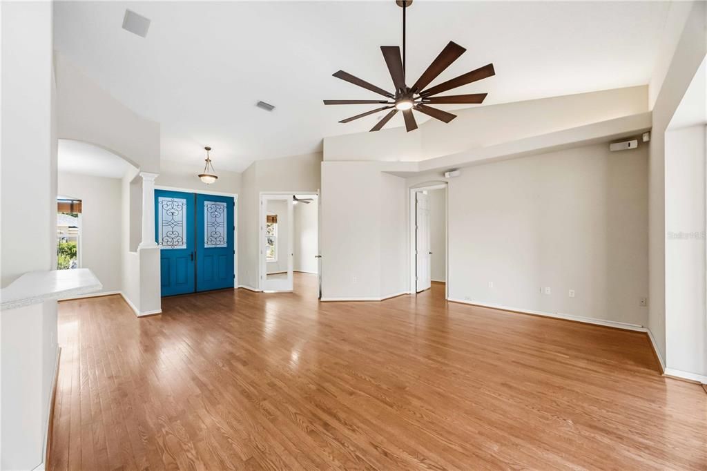 For Sale: $659,000 (3 beds, 2 baths, 2177 Square Feet)