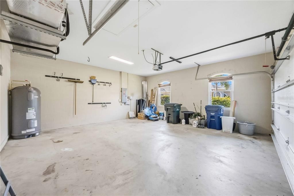 For Sale: $659,000 (3 beds, 2 baths, 2177 Square Feet)