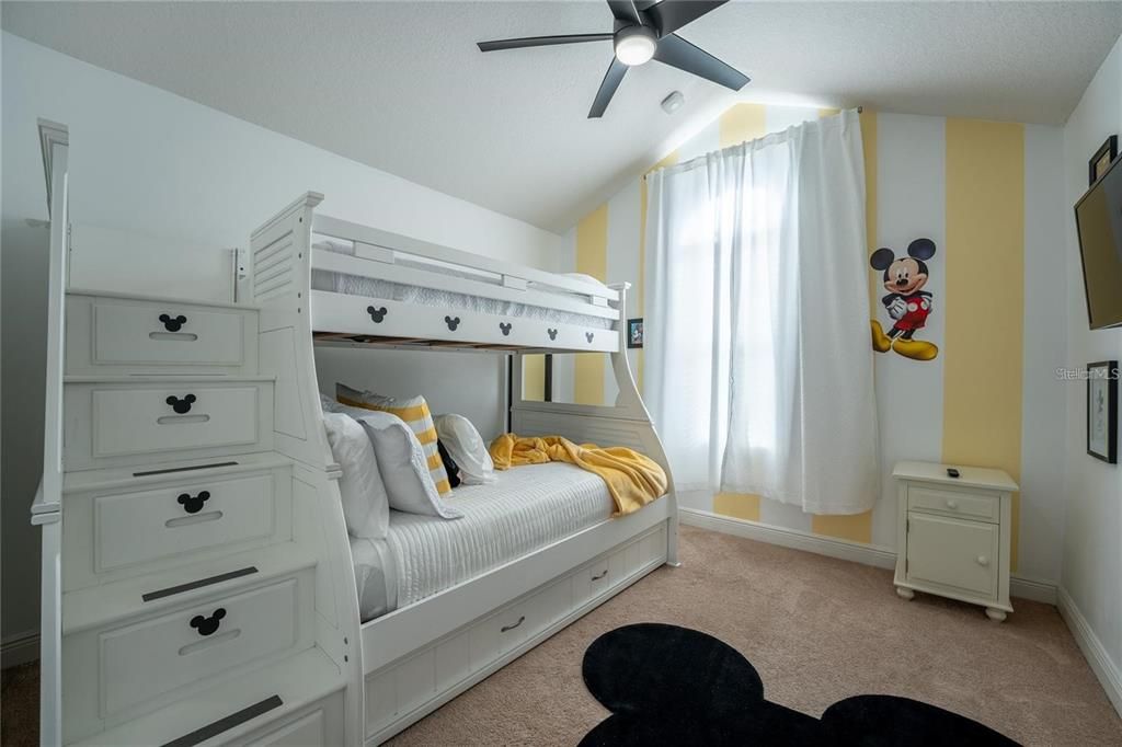 待售: $330,000 (3 贝兹, 2 浴室, 1632 平方英尺)