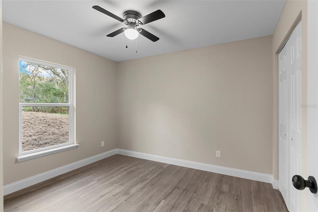 На продажу: $525,000 (6 спален, 0 ванн, 2150 Квадратных фут)