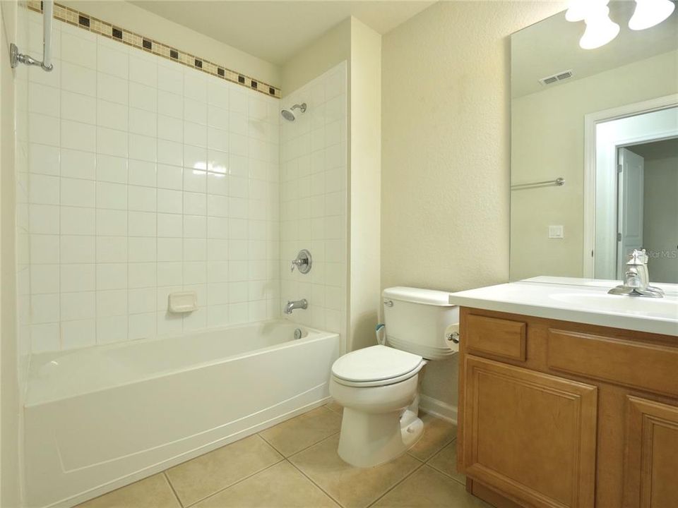 出租: $2,600 (3 贝兹, 2 浴室, 1644 平方英尺)